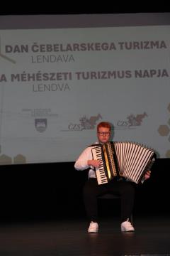 2024-12-06 11-04-04 - 0170